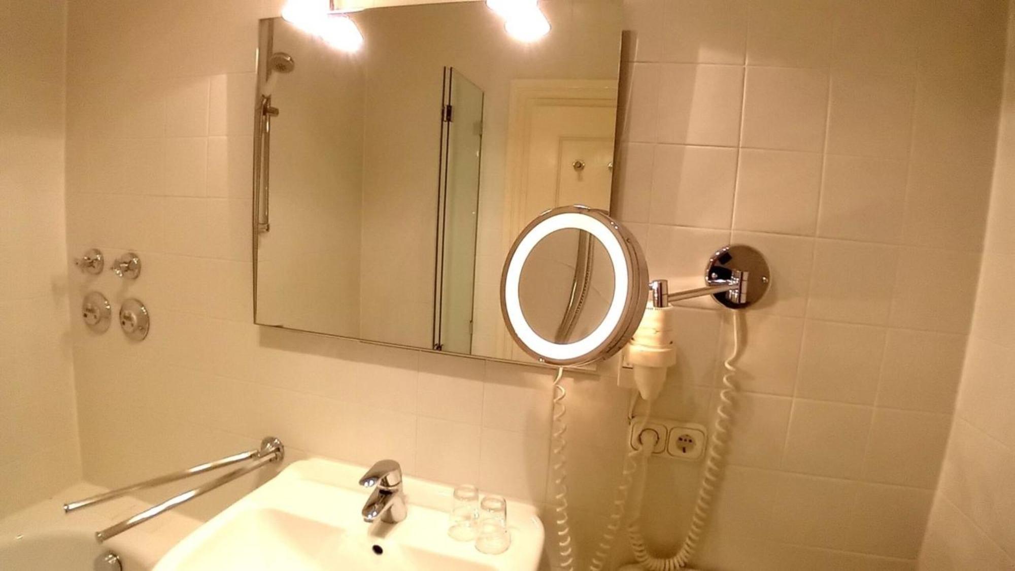 Herrenhaus Appartement 13 Luedersburg Екстериор снимка